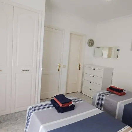 Апартаменты Diamantes Komfort - 2 Bedrooms, 2 Bathrooms, Easily Accessible, No Stairs Лос Кристианос