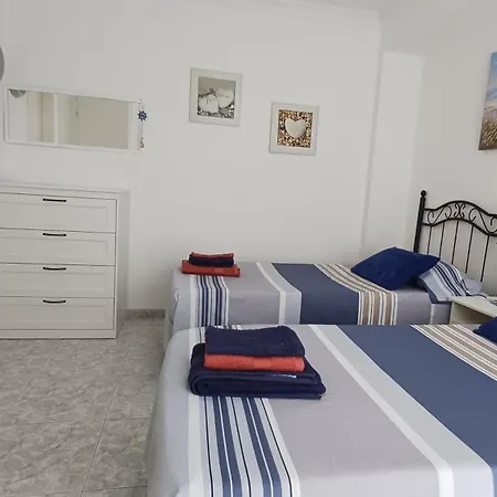 Diamantes Komfort - 2 Bedrooms, 2 Bathrooms, Easily Accessible, No Stairs Лос Кристианос